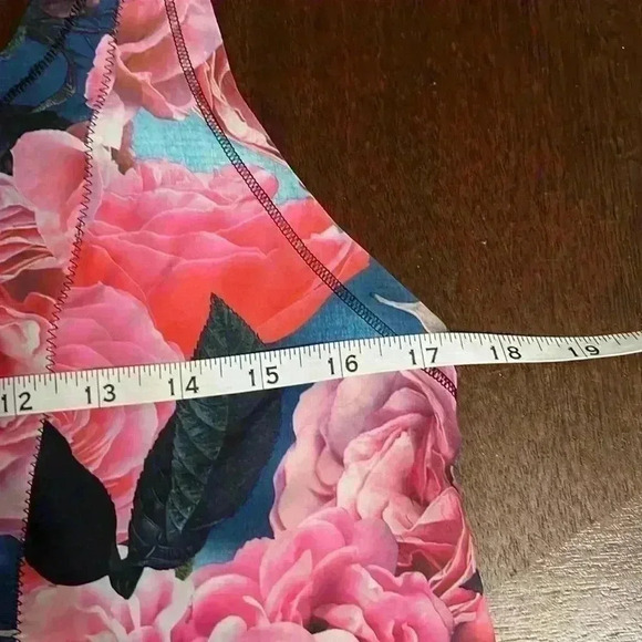 LULULEMON Lightened Up Racerback Singlet Tank in Secret Garden Pink Floral - Picture 11 of 11